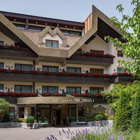 Hotel Vier Jahreszeiten Silandro Esterno foto
